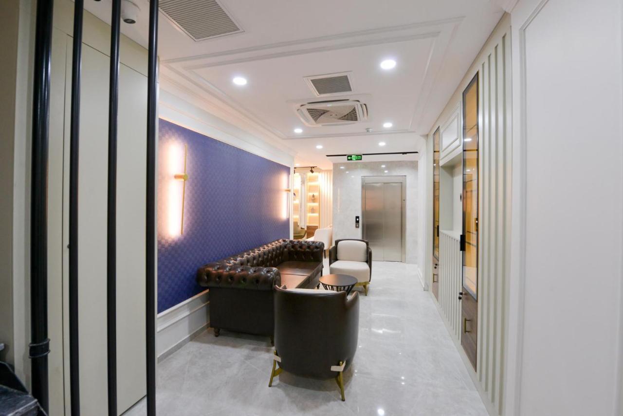 Istport Garden Hotels Arnavutkoy Eksteriør billede The waiting room at the clinic